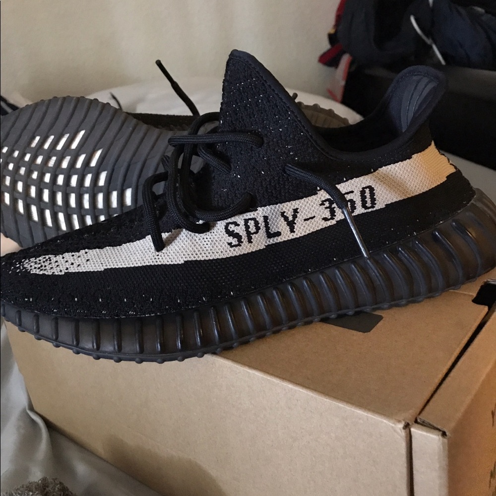 Yeezy 350 cream